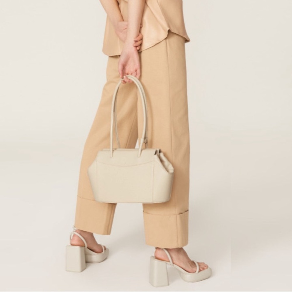 Gu_De Capri Leather Shoulder Tote in Powder with Top Handle MSRP: $475